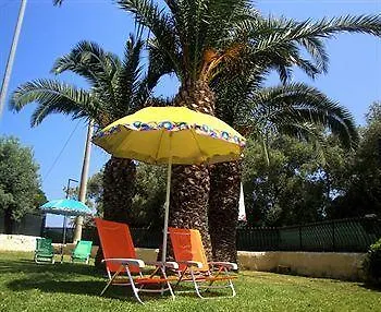 Villa Sunset B&B/Apartments Fontane Bianche 3*,  Italy